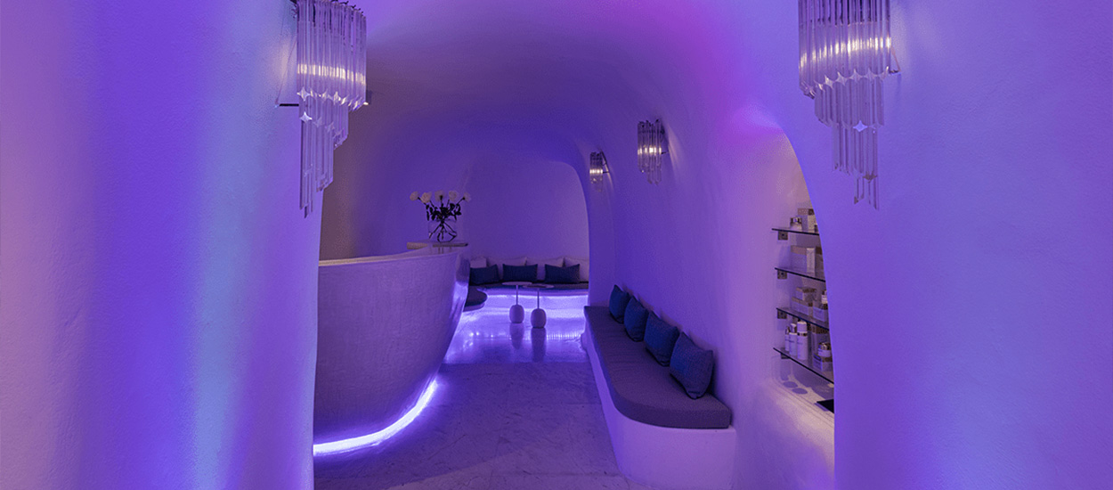 Canaves-Oia-Spa-carousel-4